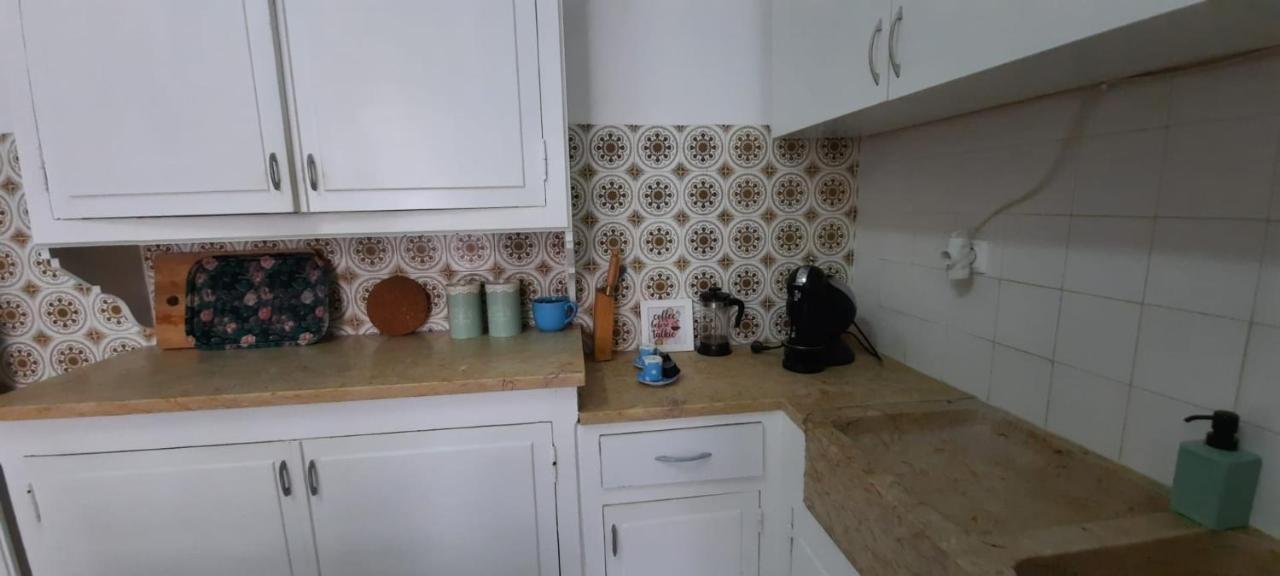 Sunny Terrace Apt, Close To Downtown! 2 Bedroom Flat Lisboa Exterior foto